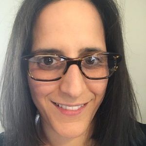 Meet your Posher, Shira